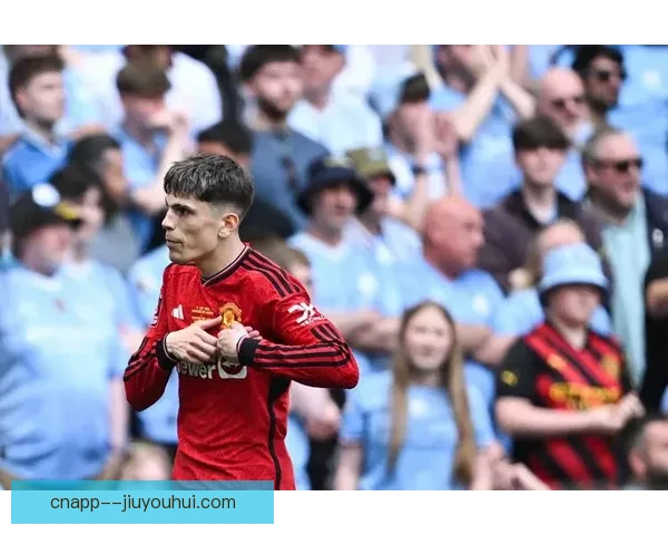 滕哈格率曼联夺冠后稳坐主帅宝座迎来新赛季挑战